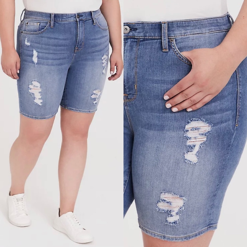 Torrid Sky High Skinny Bermuda Short - Premium Stretch - NWT - Size 10